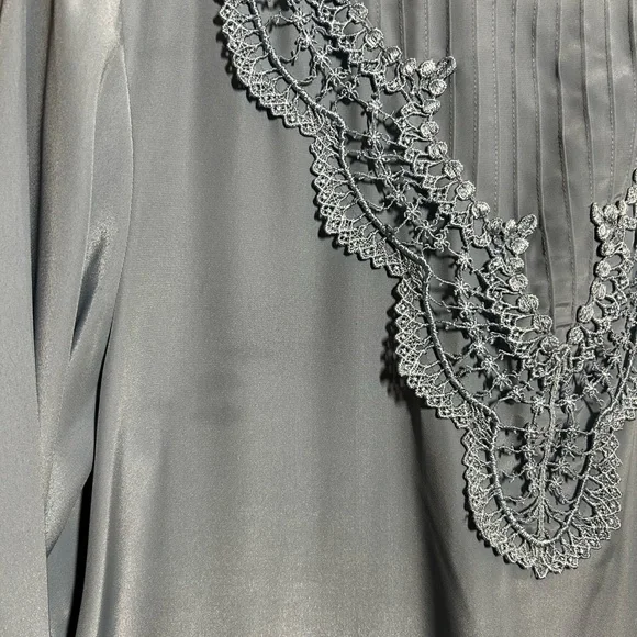 Victorian Style Sz 12Prairie Blouse Gray Lace Yoke High Neck Long Sleeve - Picture 9 of 15